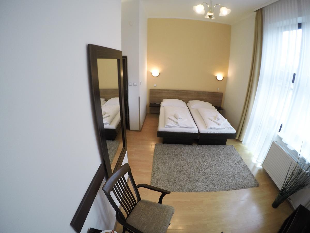 Hotel Faust Decin Exterior photo